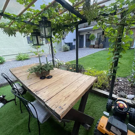 Apartment Dian Feelhome *